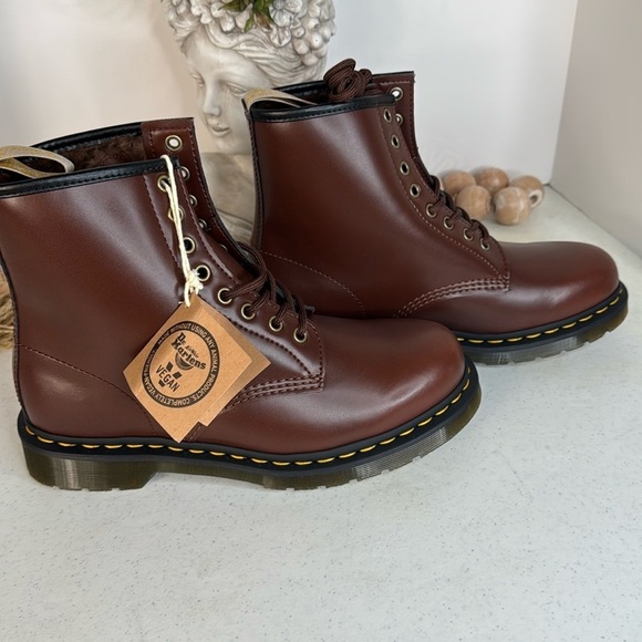 Dr. Martens - Vegan 1460 Brown Norfolk Brown Borg Fleece -Women Sz 10/Men Sz 9 - Picture 4 of 13